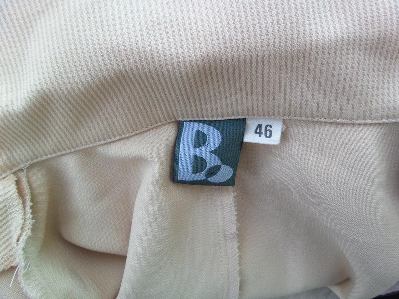 B Vintage Stl 46 Färg Beige Kappa Långärmad