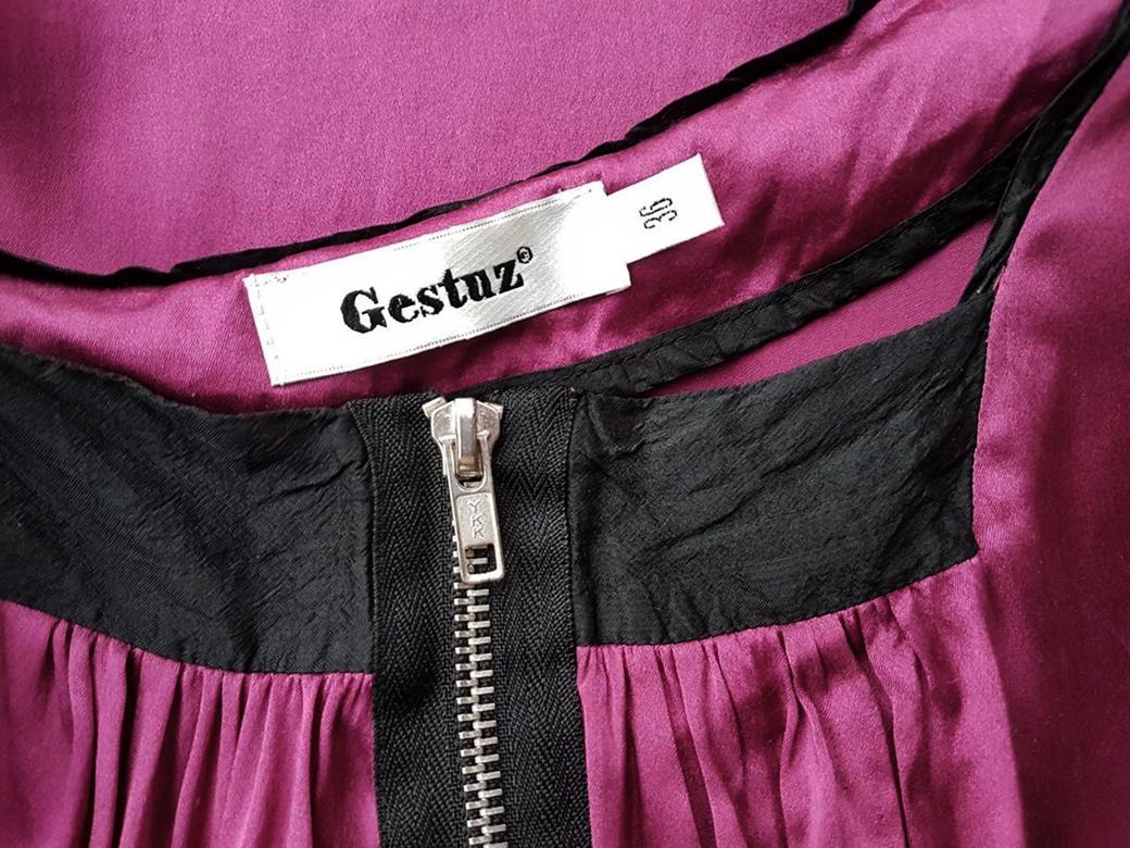 Gestuz Stl 36 Färg Fuchsia Kvadratisk urringning Raka Klänningen Ärmlös Knälängd Material Siden