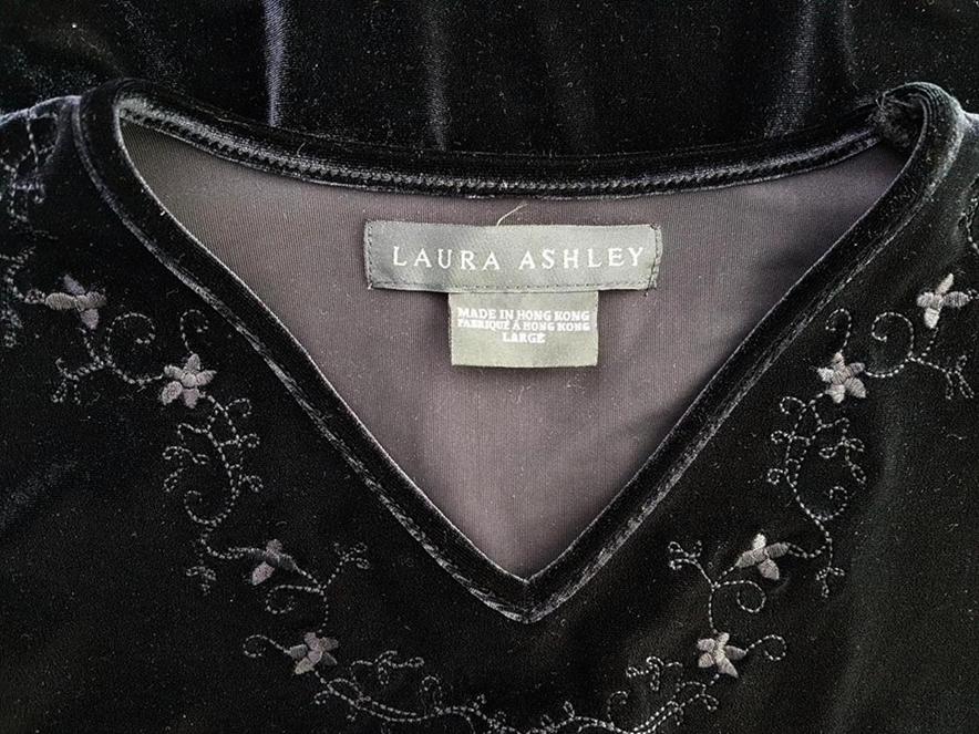 Laura ashley Stl L Färg Svart V-ringning Blus Långärmad