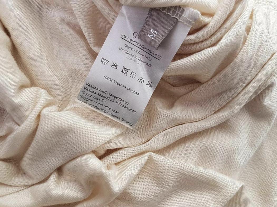 Gustav Stl M Färg Beige Rund urringning Blus Kortärmad Material Viskos 100%