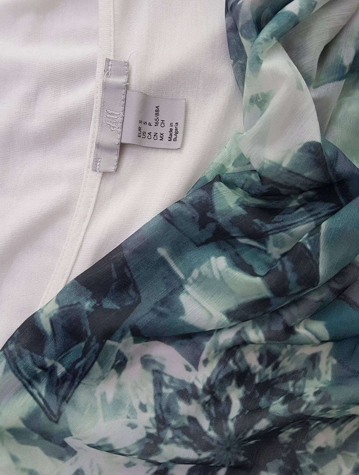 H&m Stl S Färg Grön Draperad Blus Ärmlös Material Viskos