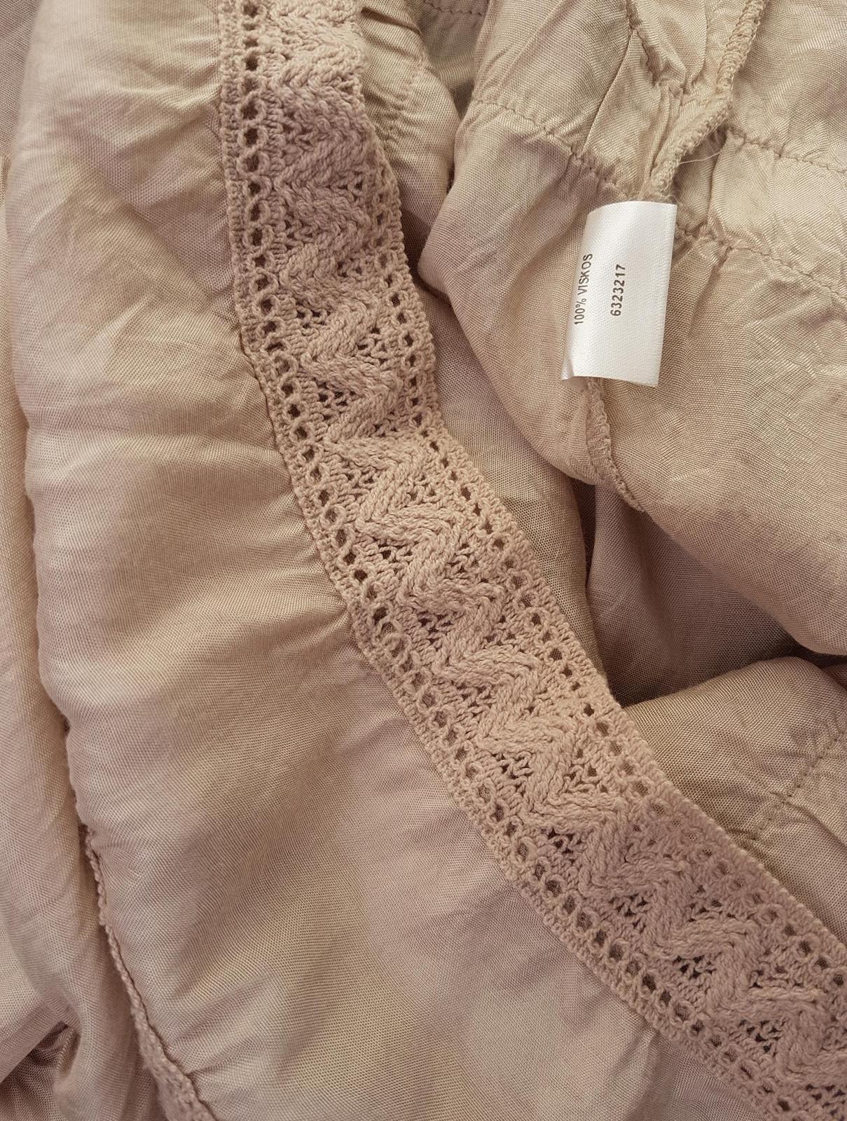 Geena Stl 40 Färg Beige Kvadratisk urringning Tunika blus ärm 3/4 Material Viskos