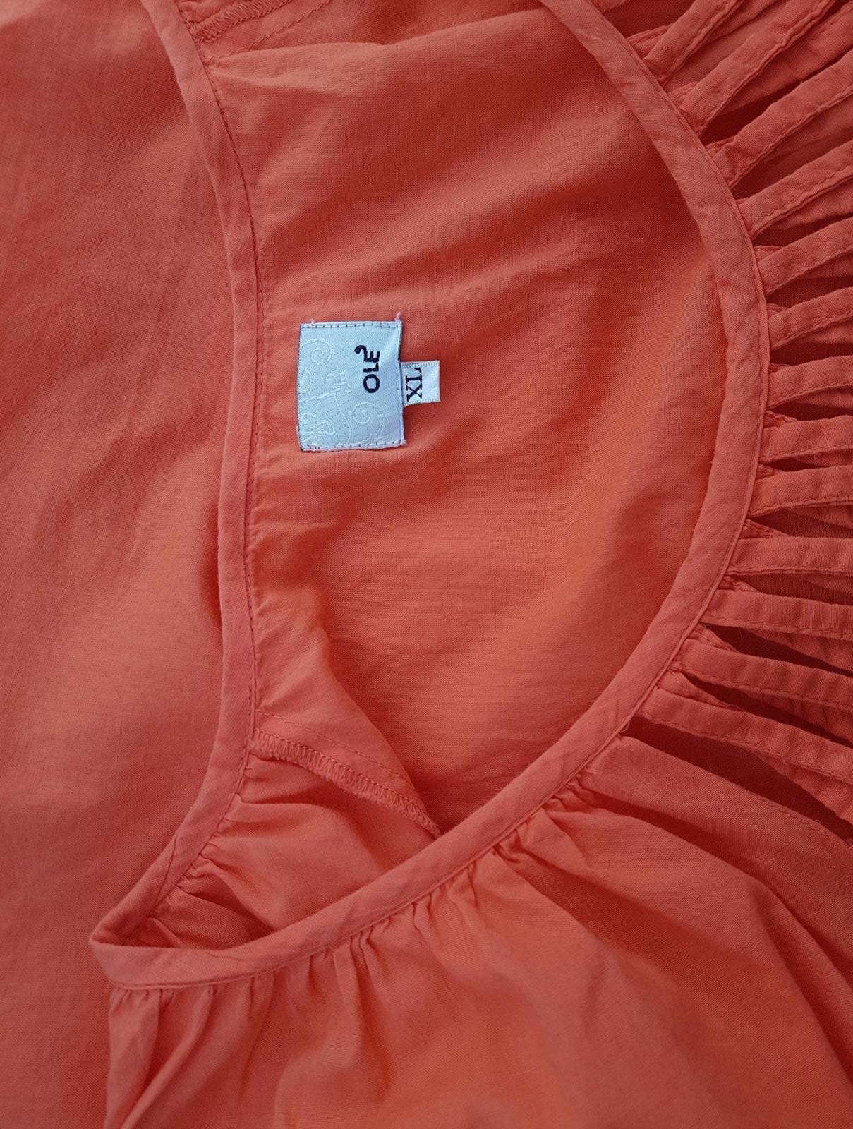 Ole Stl XL Färg Orange Rund urringning Tunika blus Kortärmad Material Bomull