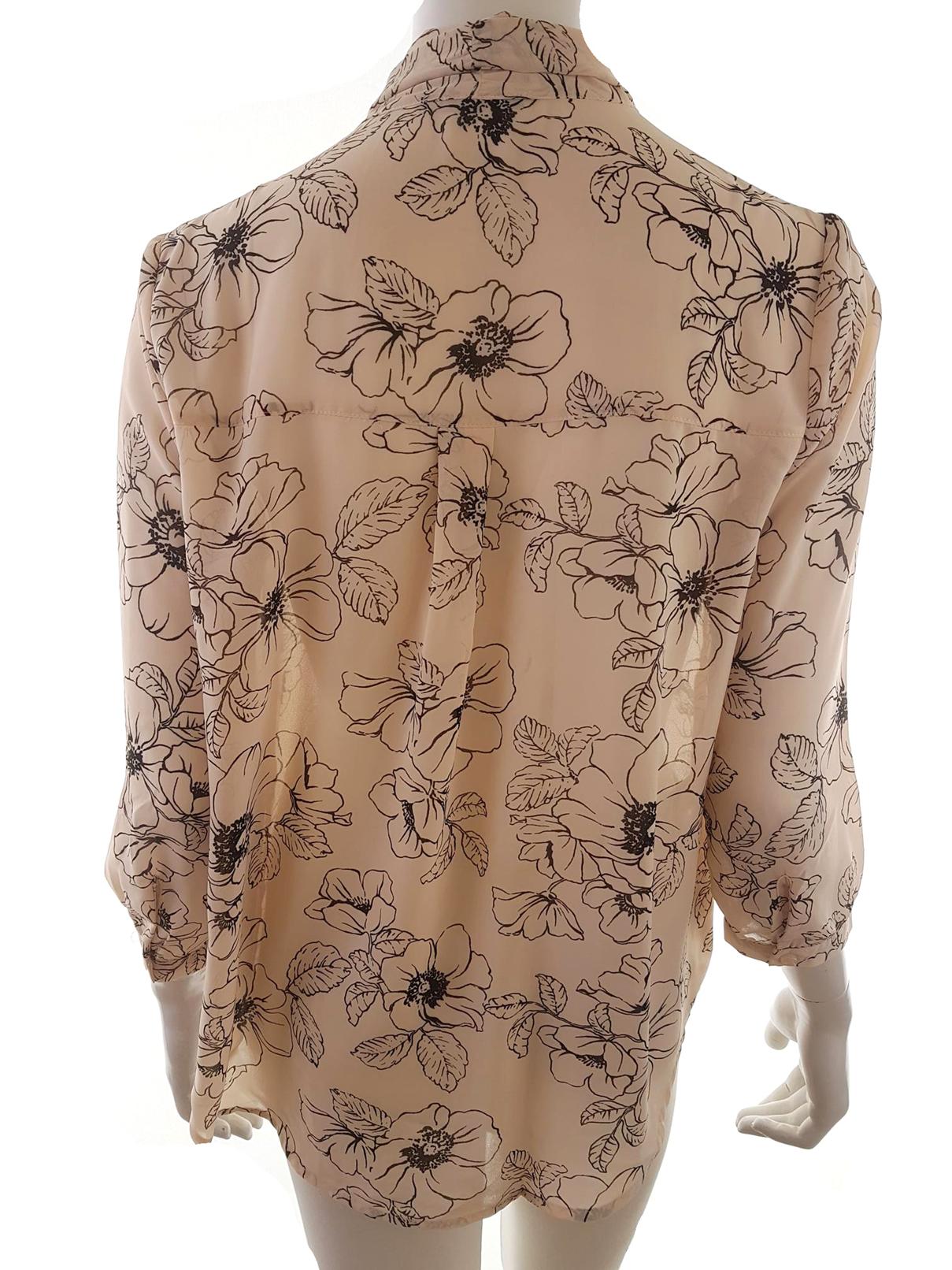 Forever 21 Stl 38/40 Färg Beige V-ringning Blus ärm 3/4