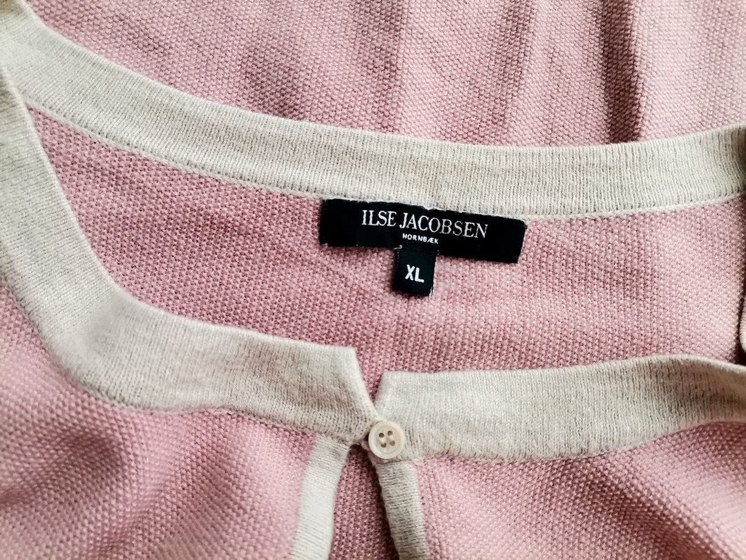 Ilse Jacobsen Stl XL Färg Pudrig Rosa Rund urringning Lång öppen kofta ärm 3/4 Material Bomull Finstickat