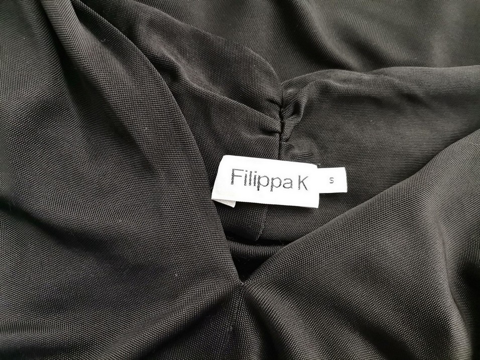 Filippa k Stl S Färg Svart V-ringning Raka Klänningen Ärmlös Knälängd Material Viskos 100%