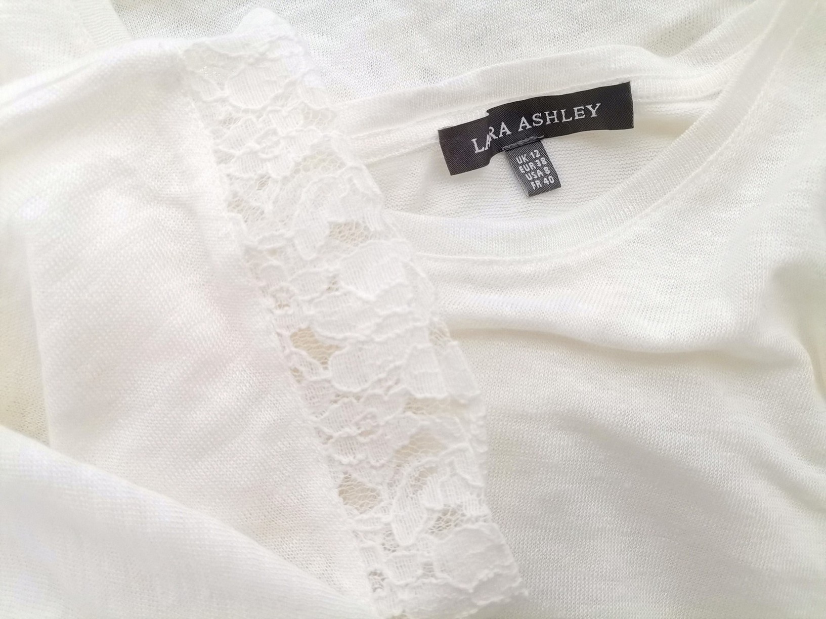 Laura ashley Stl 12 (38) Färg Elfenben Rund urringning Blus Kortärmad Material Lin 100%