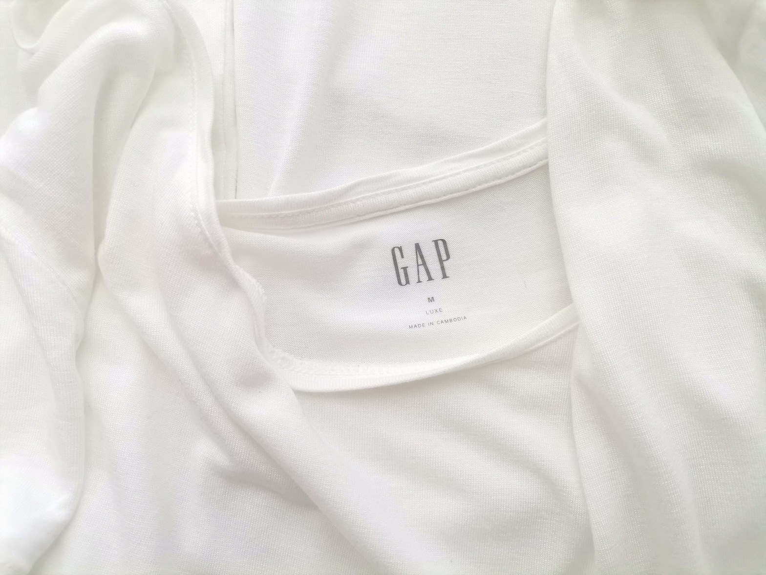 Gap Stl M Färg Vit Rund urringning T-shirt Kortärmad Material Viskos 100%