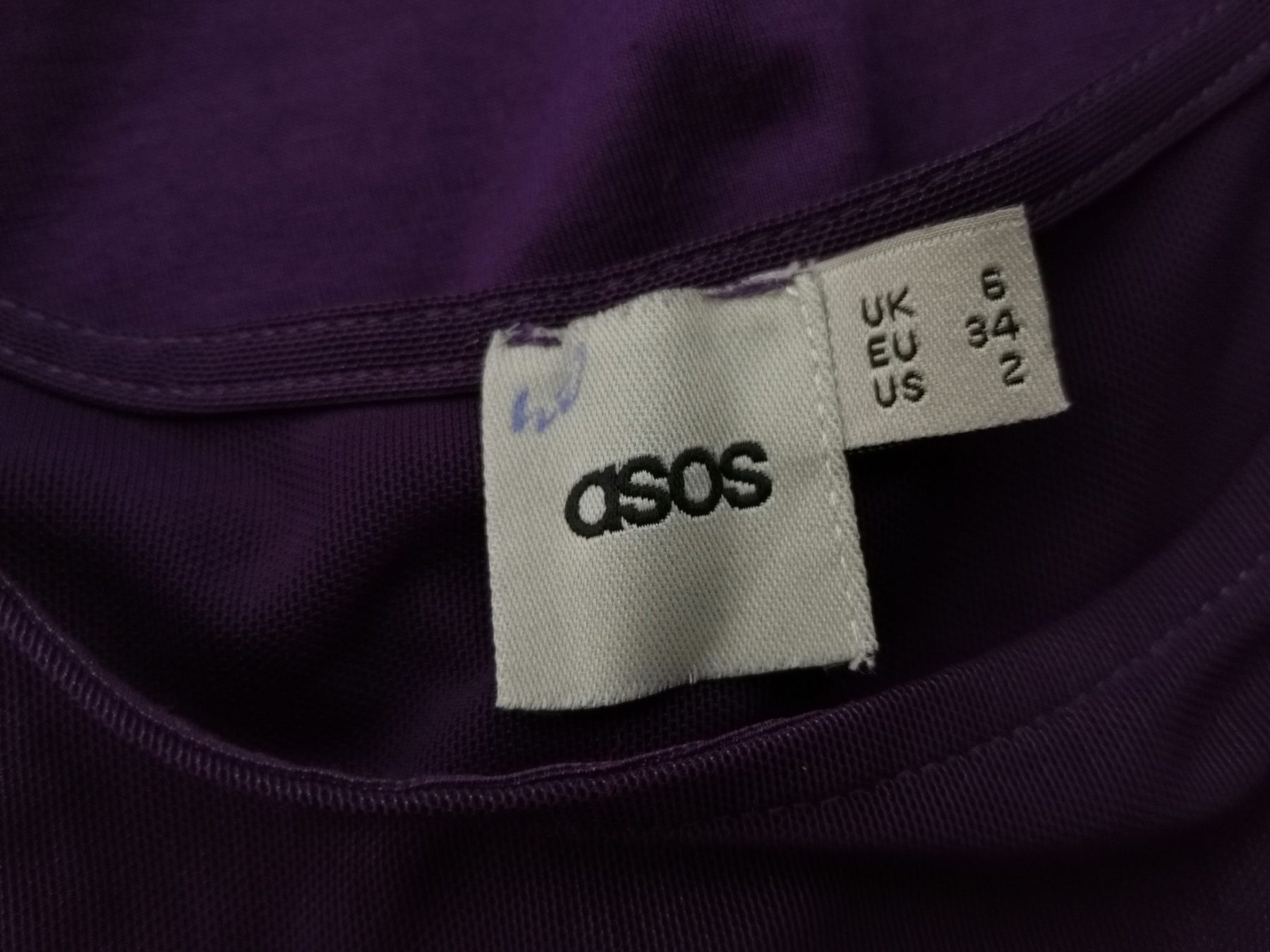 ASOS Stl 6 (34) Färg Lila Rund hals Maxi Klänning Långärmad Lång Material Viskos