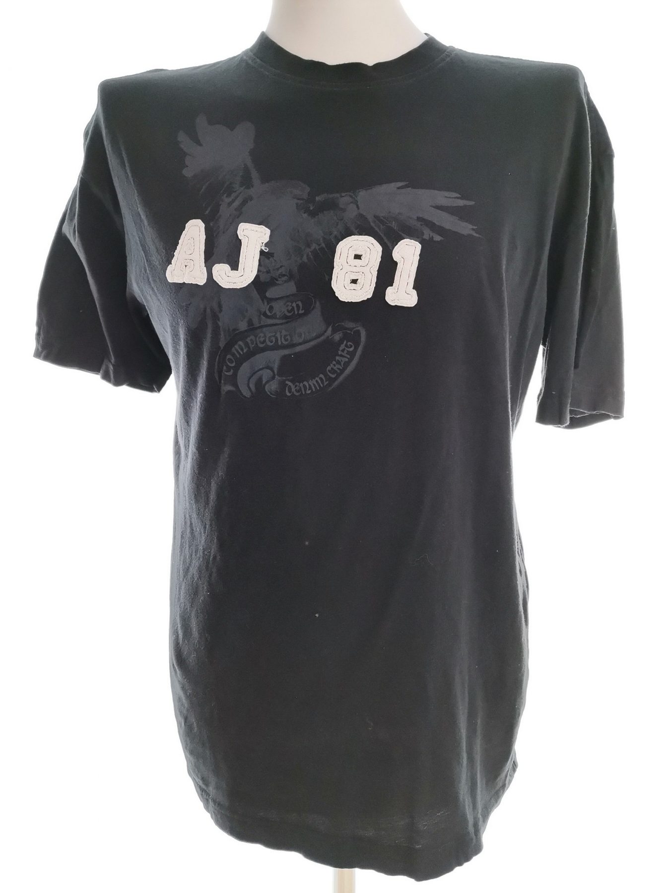 AJ ARMANI JEANS Stl M Färg Marinblå Krage Herr T-shirt Kortärmad