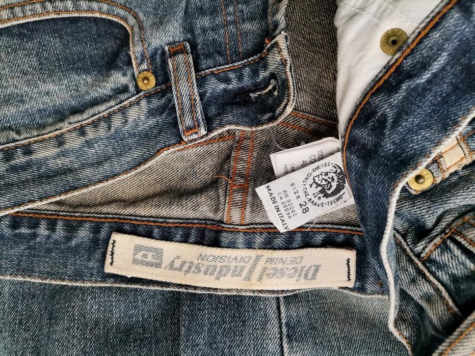 Diesel Stl W28 L34 Färg Blå Jeans Material Bomull 100%