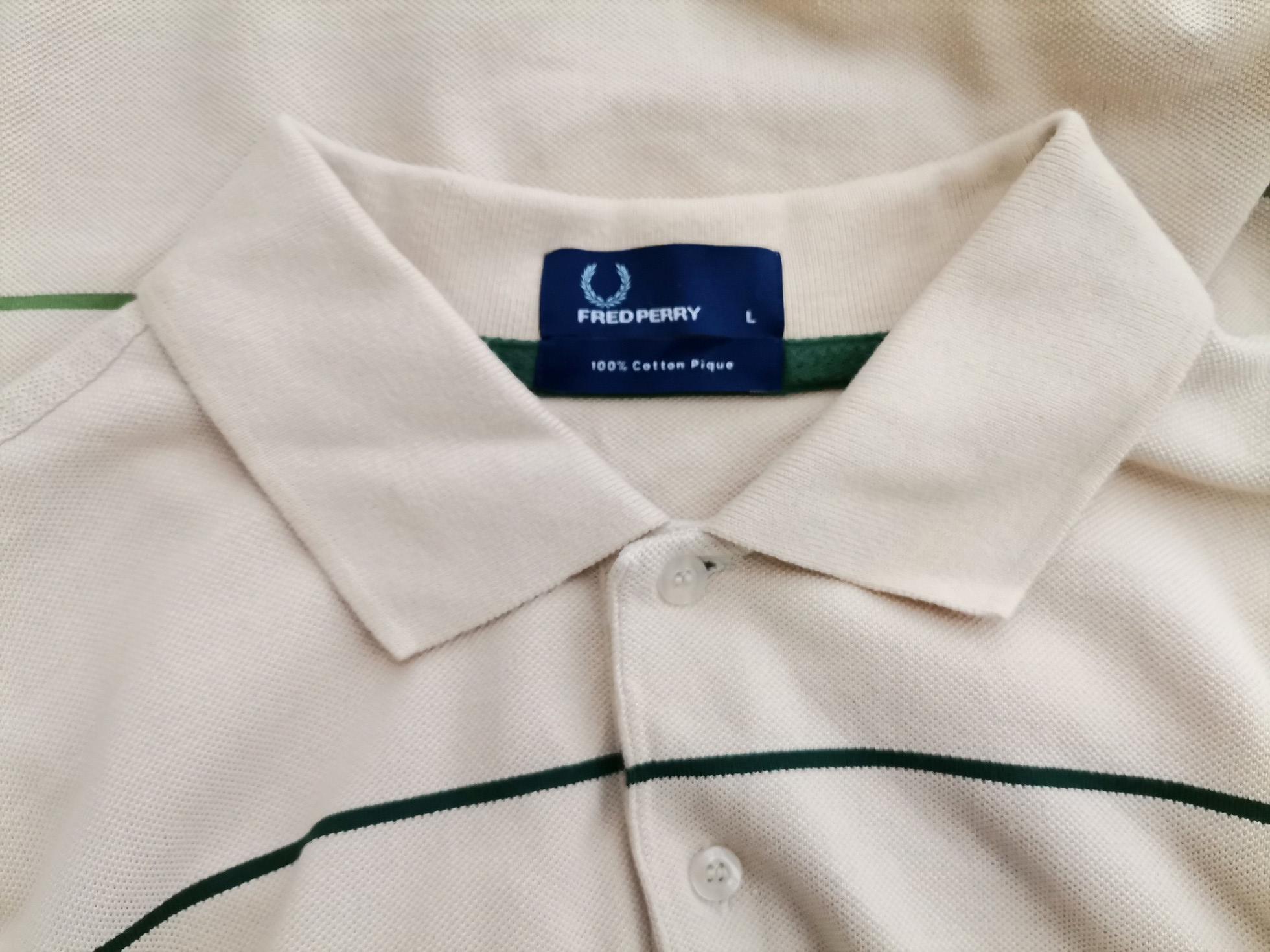 Fred Perry Stl L Färg Beige Ränder Krage Herr Polo Kortärmad Material Bomull 100%