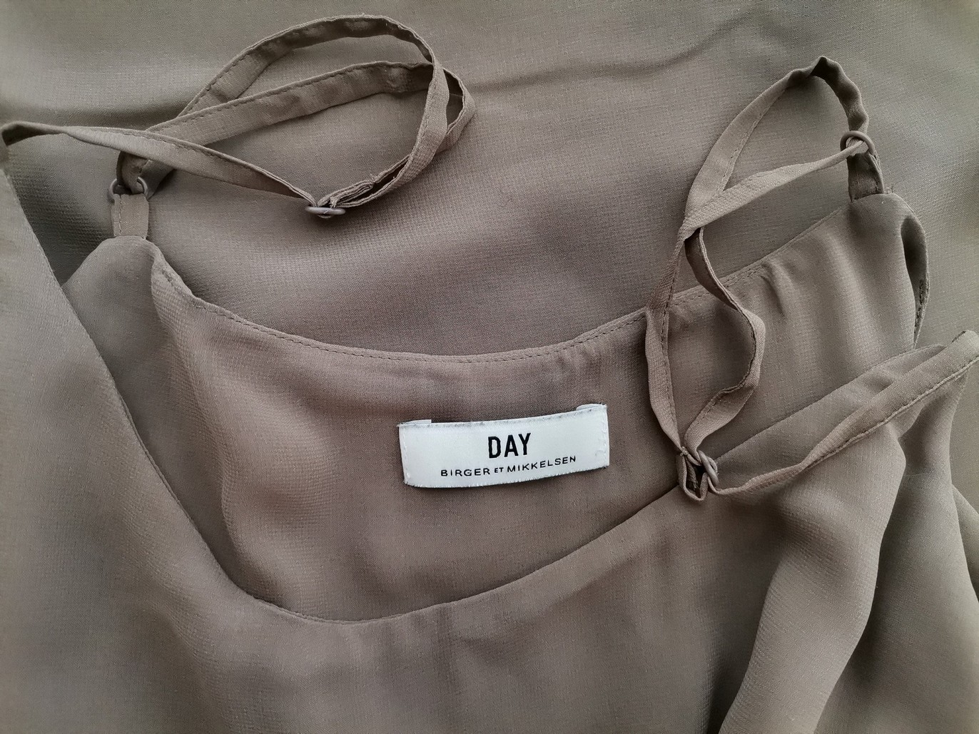 Day Birger Et Mikkelsen Stl 38 Färg Khaki U-ringning Blus Ärmlös