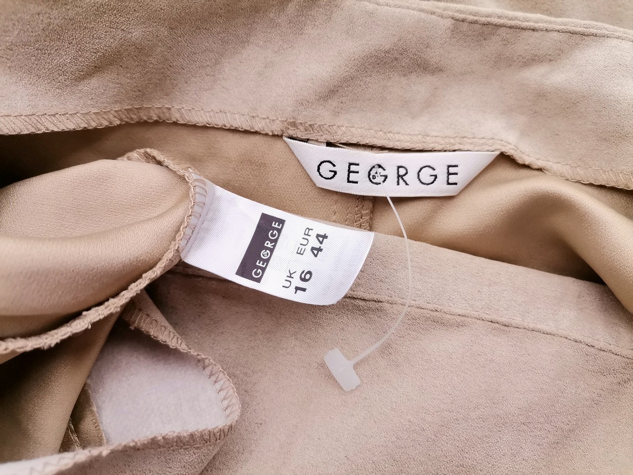 George Stl 16 (44) Färg Beige Maxikjol Kjol Lång