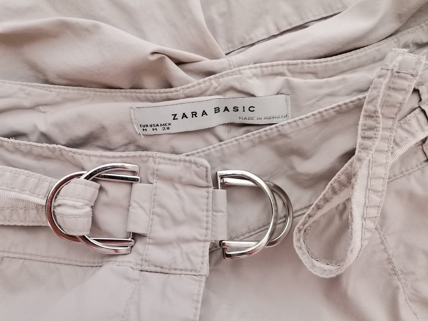 ZARA BASIC Stl M Färg Grå Shorts Material Bomull 100%