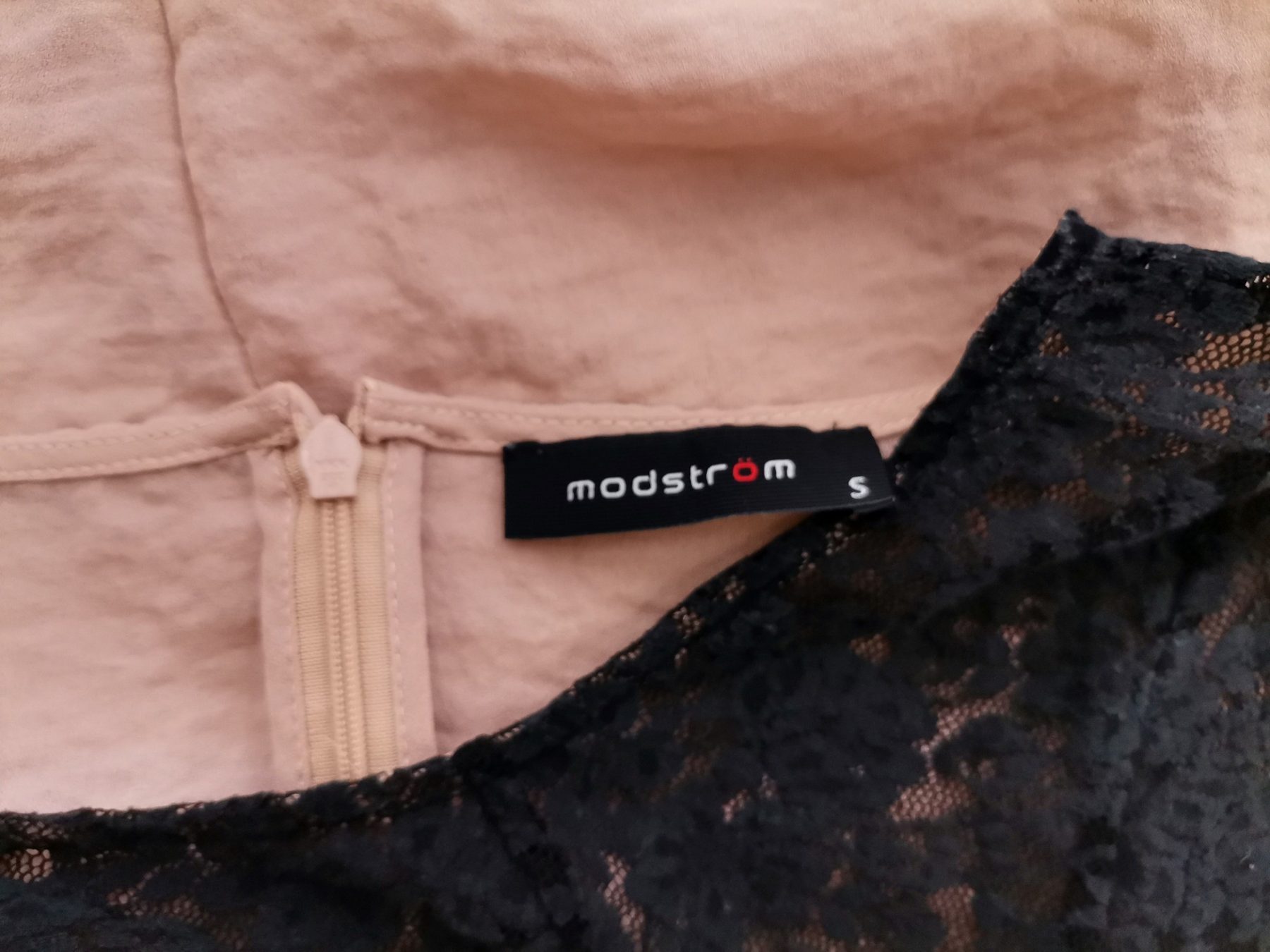 Modstrom Stl S Färg Beige Rund urringning Blus Långärmad