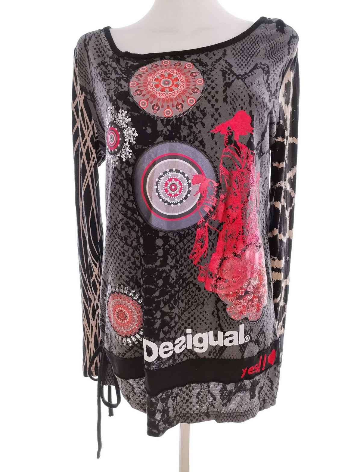 DESIGUAL Stl 38/40 Färg Svart Geometrisk Båtringning Tunika blus Långärmad