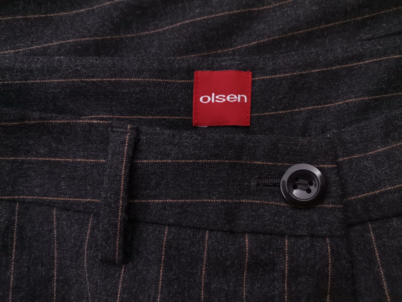 Olsen Stl 36 Färg Grå Ränder Eleganta Byxor