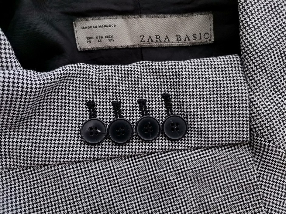 ZARA BASIC Stl M Färg Grå V-ringning Kavaj med knappar Långärmad