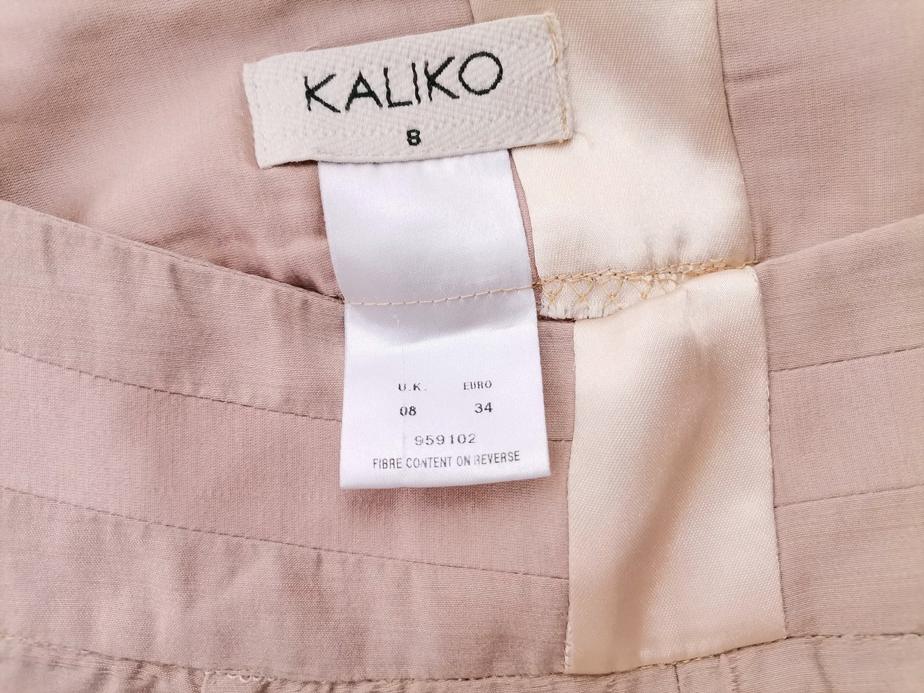 Kaliko Stl 8 (34) Färg Beige Eleganta Byxor Material Viskos