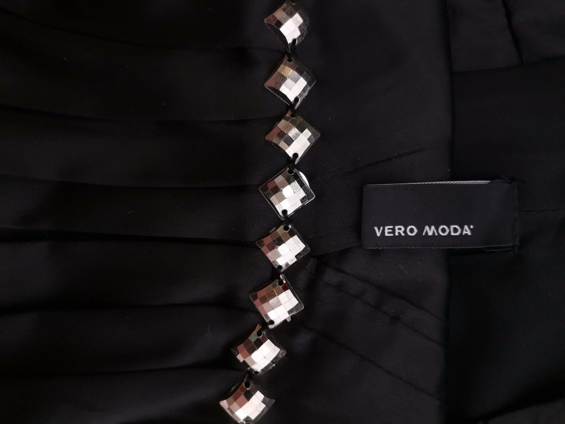 Vero moda Stl 38 Färg Svart Kvadratisk urringning Skal Klänning Ärmlös Midi