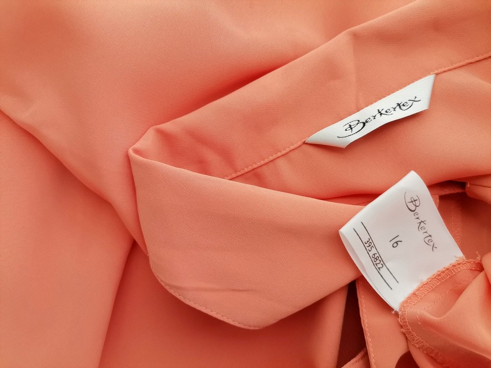 BERKERTEX Stl 16 (44) Färg Orange Krage Knäppt Skjort Blus Långärmad