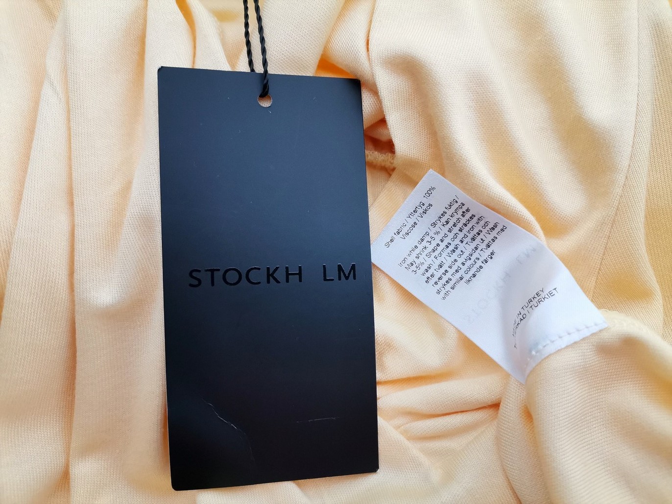 STOCKH LM Stl M Färg Gul Draperad Tunika blus Kortärmad Material Viskos 100%