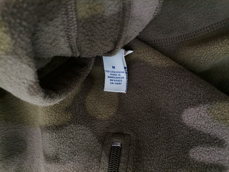 Old Navy Stl M Färg Grön Kamouflage Mock turtle Tröja ärm 3/4 Finstickat