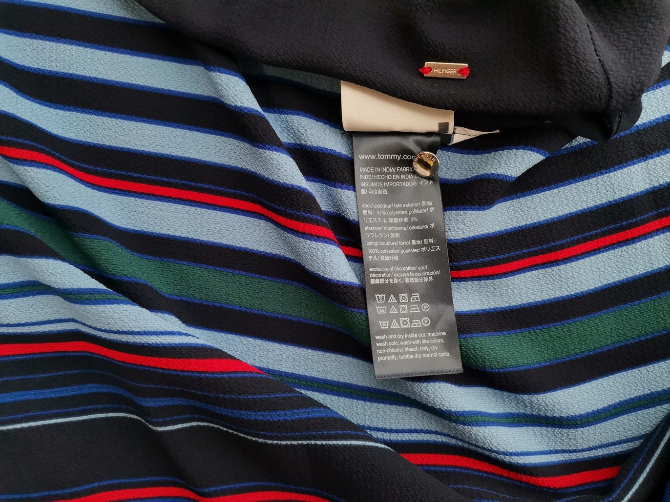 Tommy hilfiger Stl M Färg Marinblå Ränder Båtringning Raka Klänningen Kortärmad Knälängd