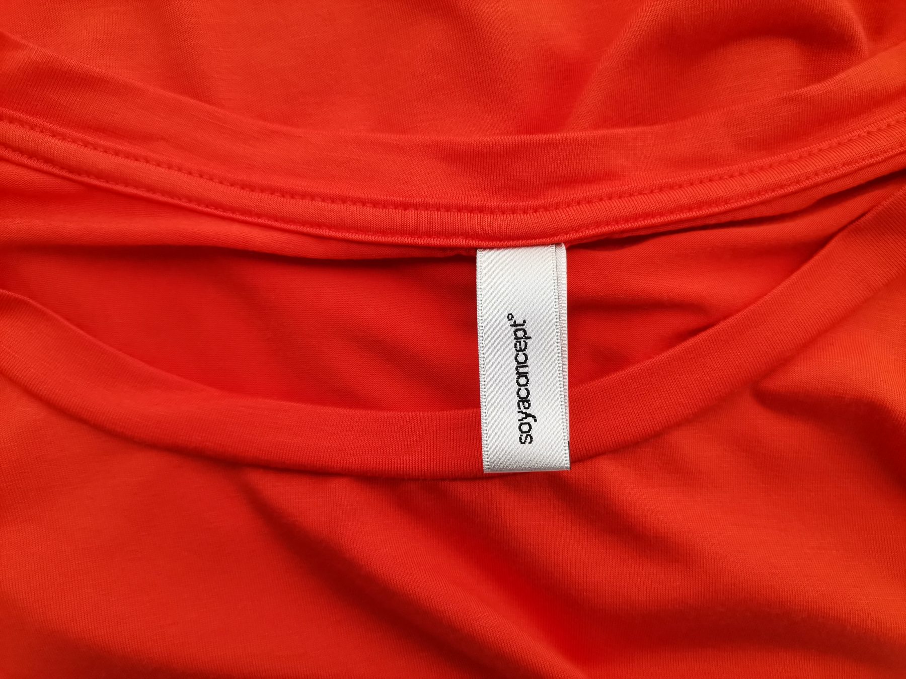 Soyaconcept Stl L Färg Orange Rund urringning Blus ärm 3/4 Material Lyocell