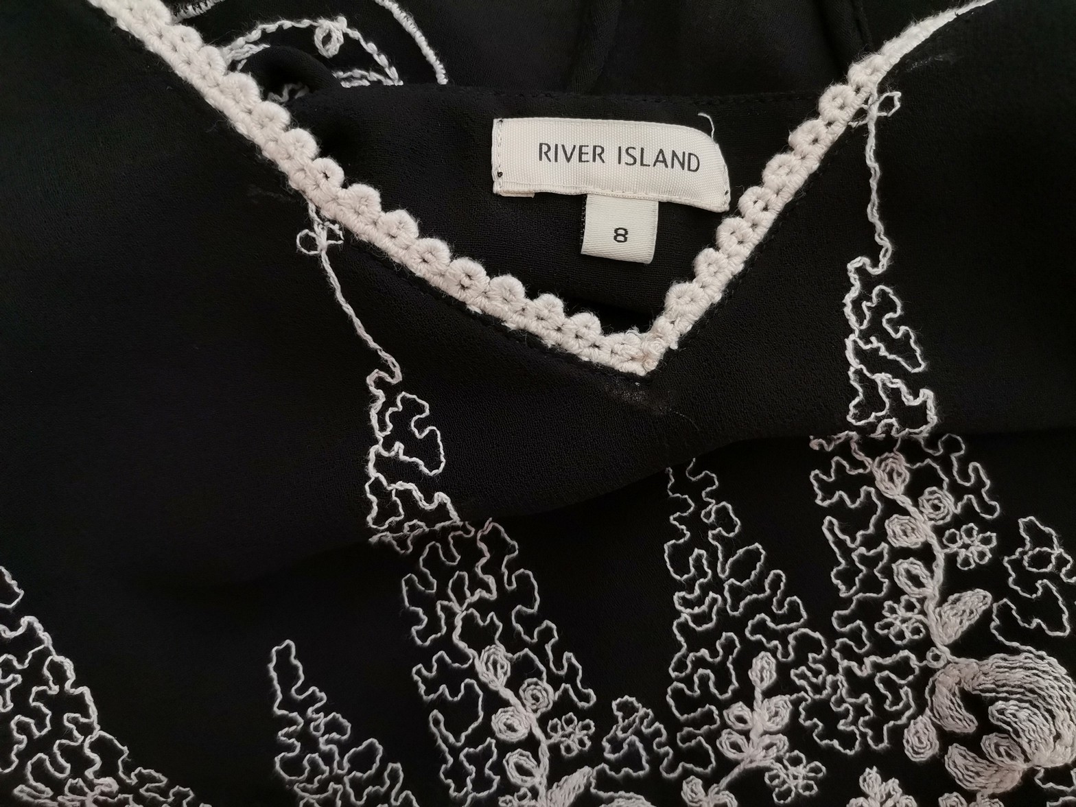 River island Stl 8 (34) Färg Svart V-ringning Blus Ärmlös