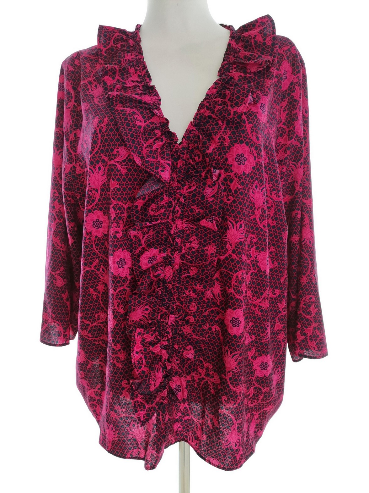 Dunnes Stl XL Färg Rosa V-ringning Blus ärm 3/4