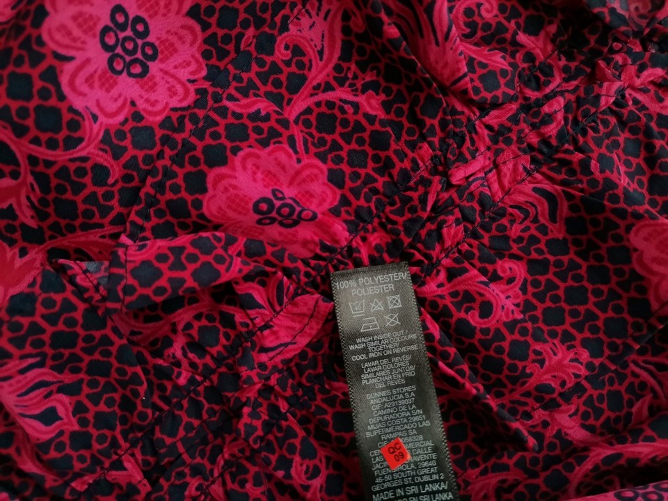 Dunnes Stl XL Färg Rosa V-ringning Blus ärm 3/4