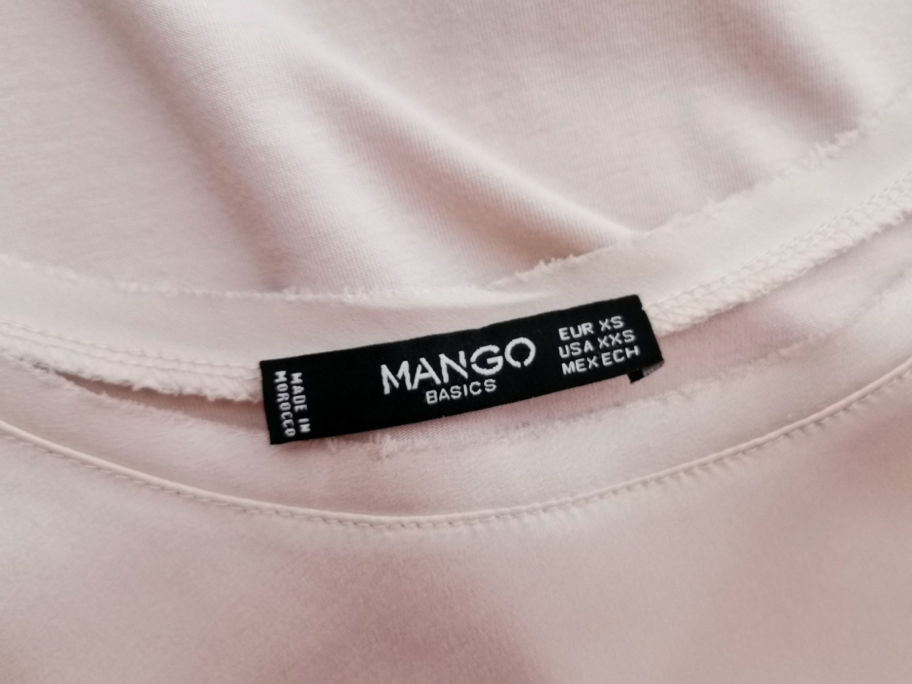 Mango Stl XS Färg Pärla Rund urringning Blus Kortärmad