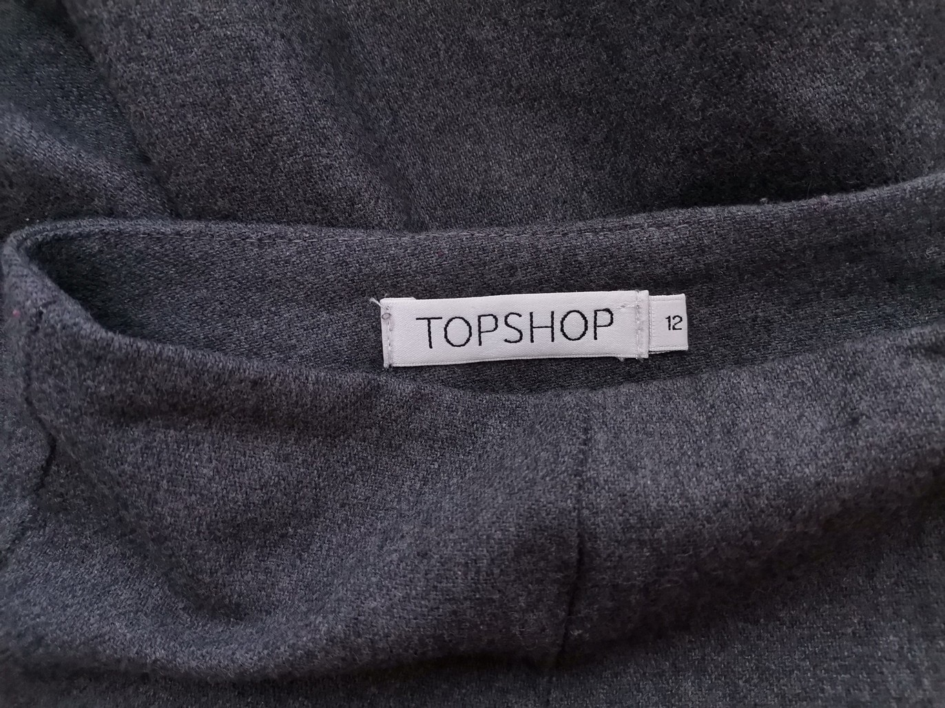 Topshop Stl 12 (40) Färg Grå A-linjekjol Knälängd Material Ull