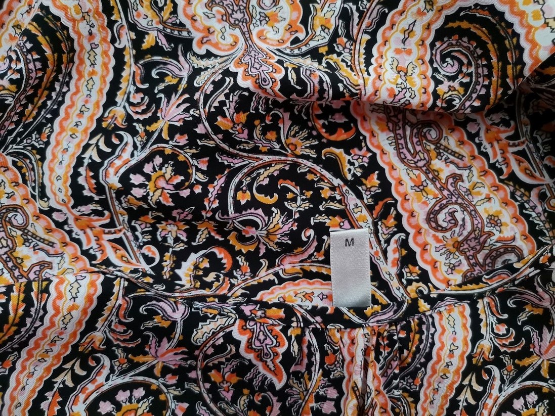 Soyaconcept Stl M Färg Svart Paisley Rund urringning Blus Kortärmad