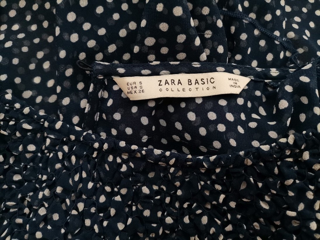 ZARA BASIC Stl S Färg Marinblå Prickar Rund urringning Blus Kortärmad