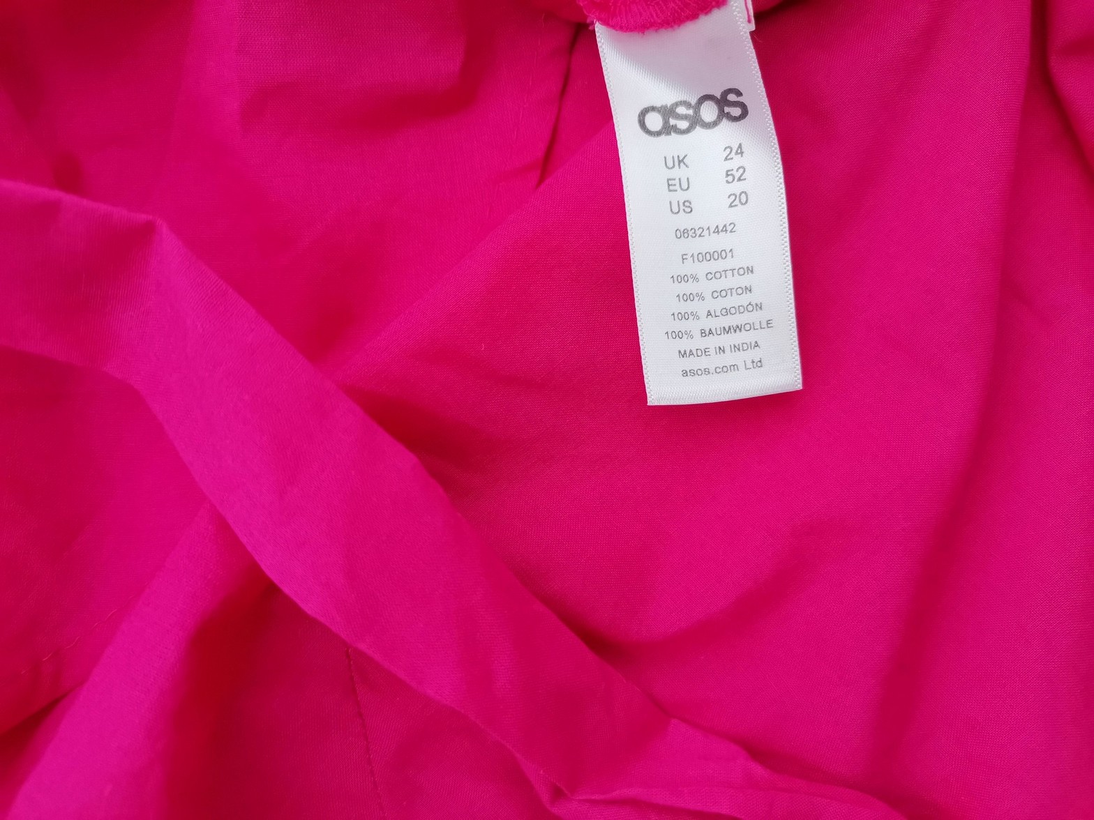 ASOS Stl 24 (52) Färg Fuchsia V-ringning Blus Kortärmad Material Bomull 100%