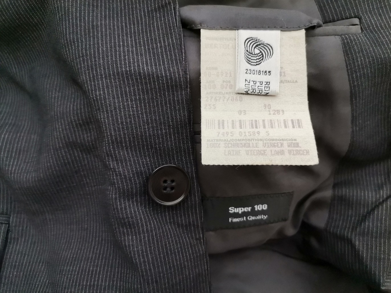 Hugo Boss Stl 48 (L) Färg Svart Ränder Herr Kavaj Långärmad Material Jungfrulig ull