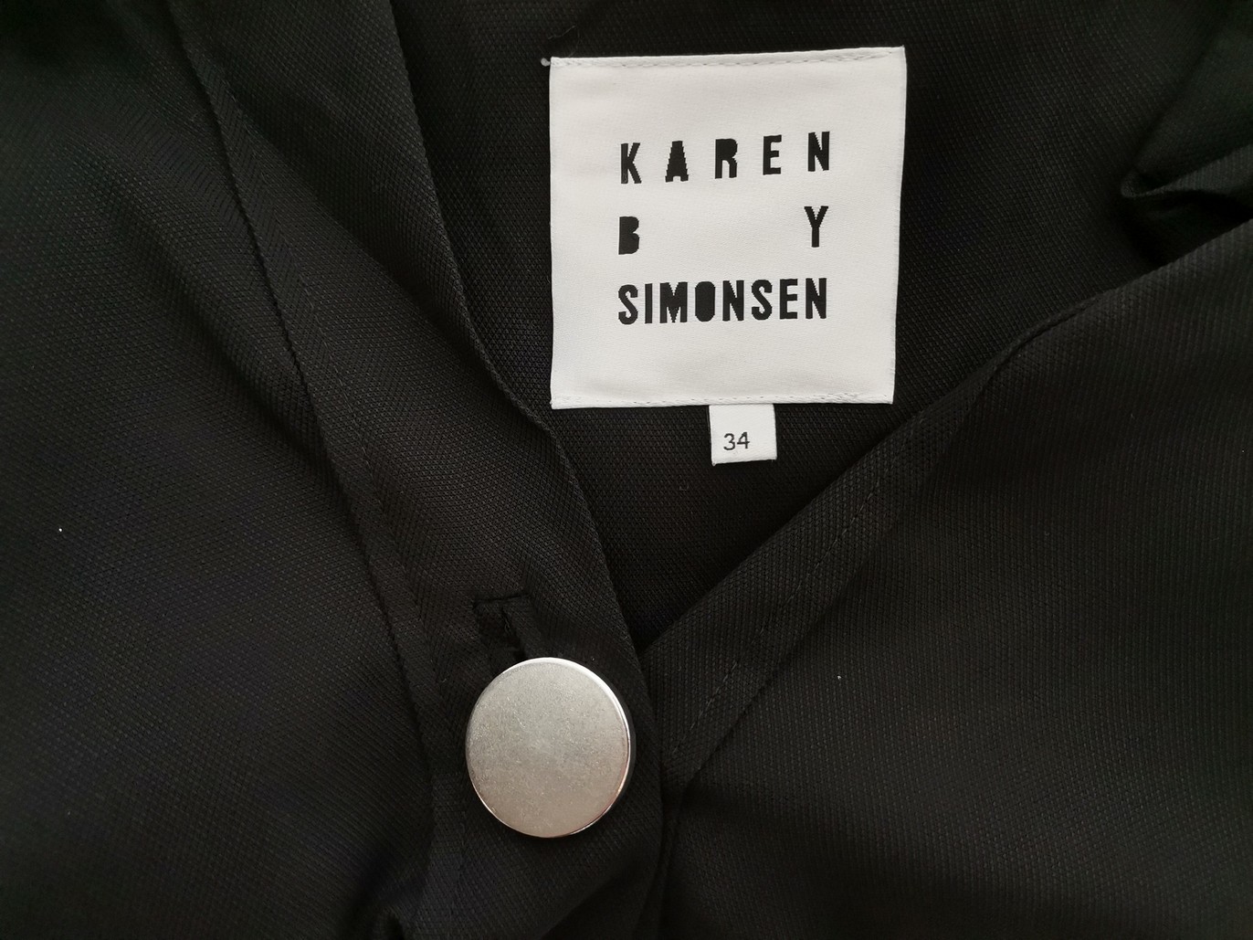 Karen by Simonsen Stl 34 Färg Svart V-ringning Kavaj med knappar ärm 3/4