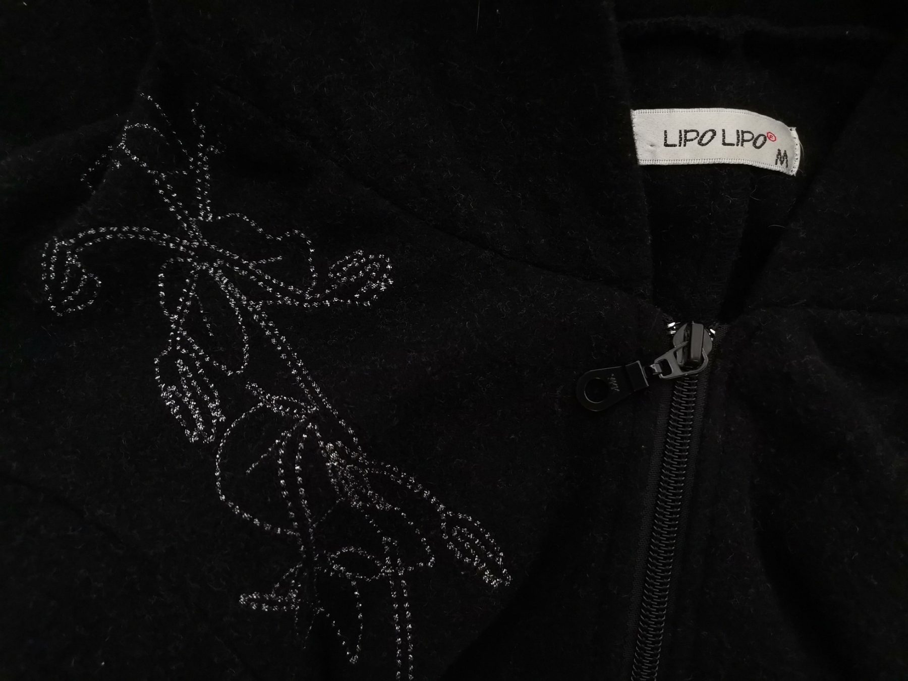 Lipo lipo Stl M Färg Svart Sweatshirt med Dragkedja Långärmad Material Ull