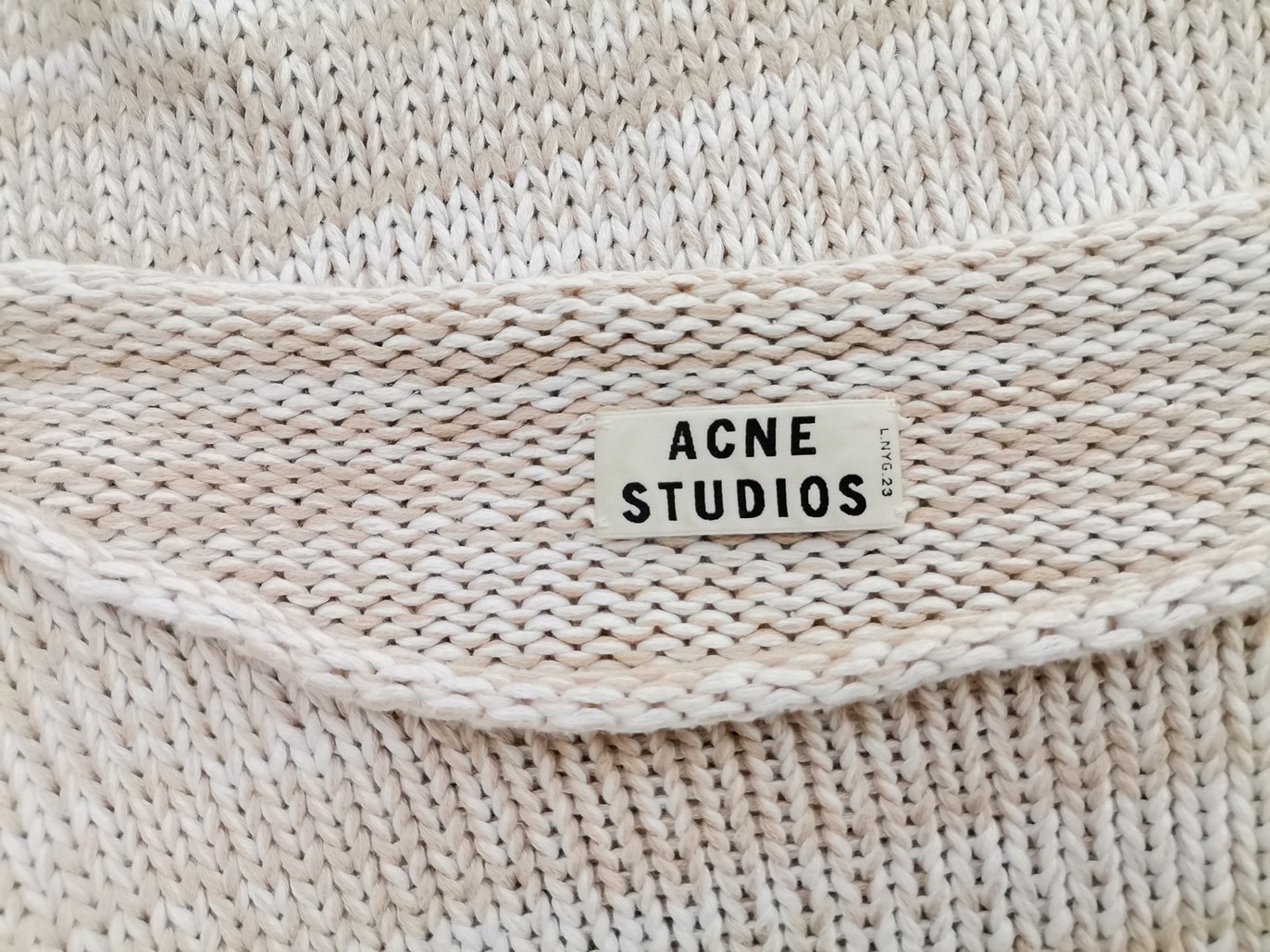 ACNE Studios Stl S Färg Elfenben Rund urringning Stickad Klänning Långärmad Knälängd Material Bomull 100%