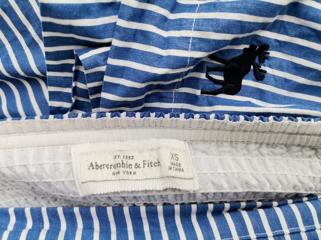 ABERCROMBIE & FITCH Stl XS Färg Blå Ränder Axelbandslös Mini Klänning Ärmlös Kort Material Bomull 100%