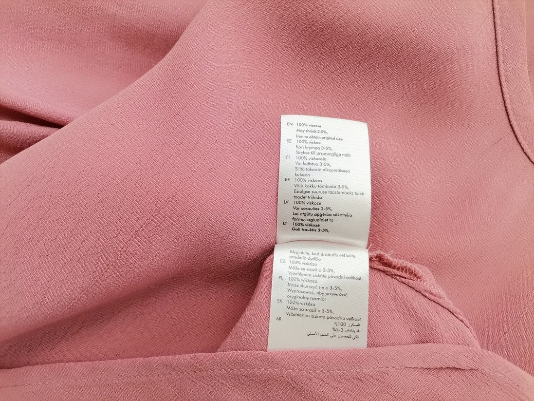 Lindex Stl 18 (44) Färg Rosa Rund urringning Blus Ärmlös Material Viskos 100%