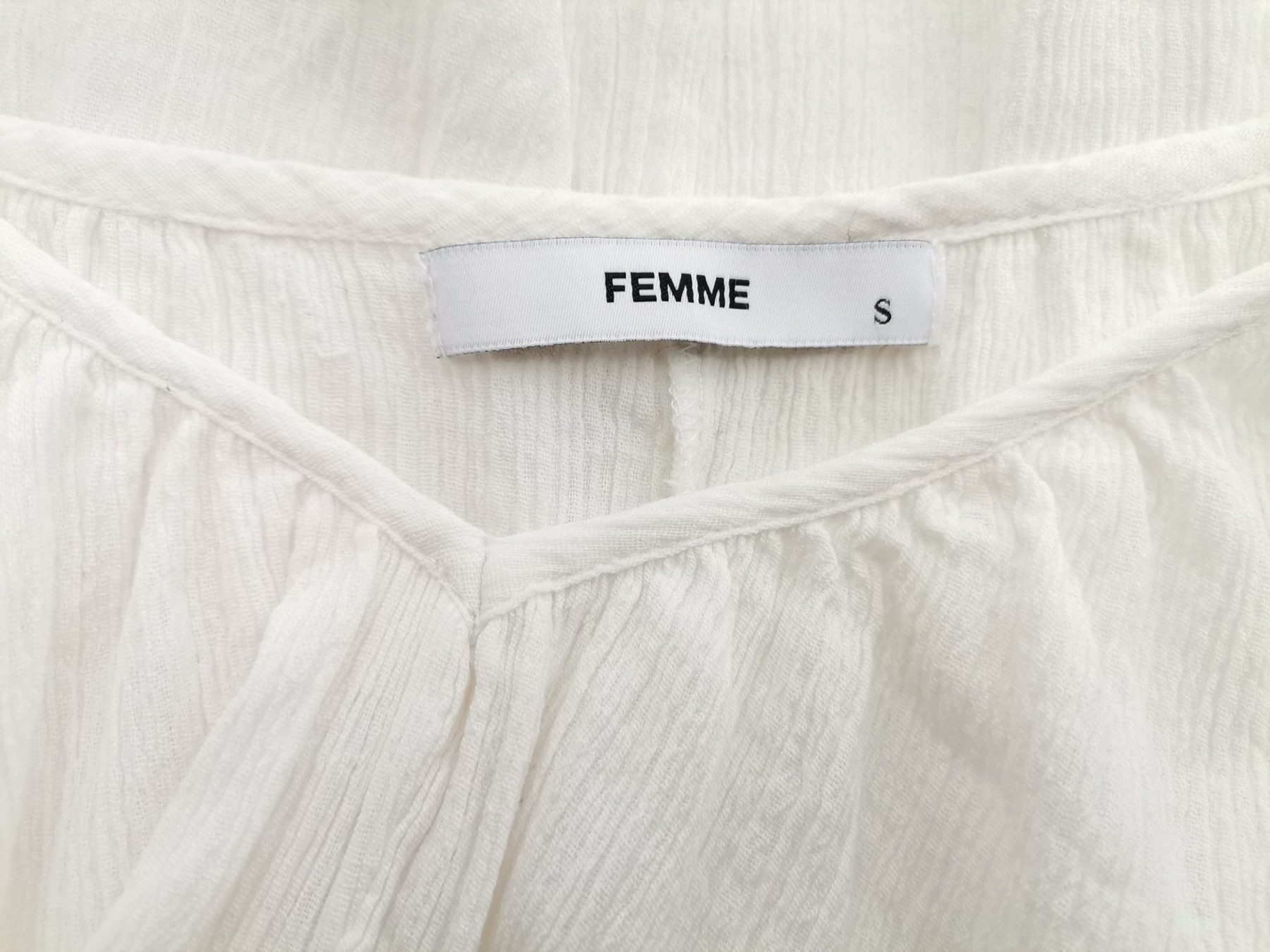 Femme Stl S Färg Vit V-ringning Tunika blus ärm 3/4 Material Bomull 100%