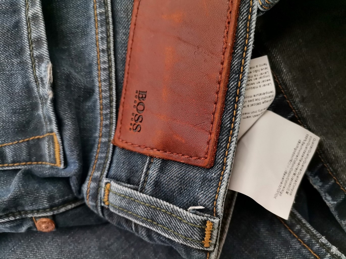 Hugo Boss Stl W34 L32 Färg Marinblå Material Bomull 100%