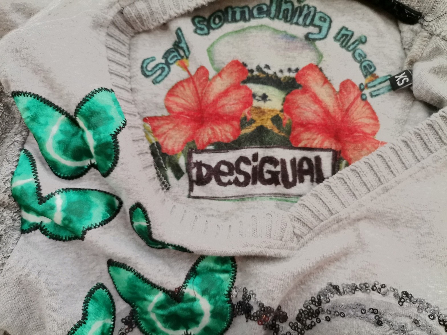 DESIGUAL Stl XS Färg Grå V-ringning Tröja Långärmad Material Bomull Finstickat