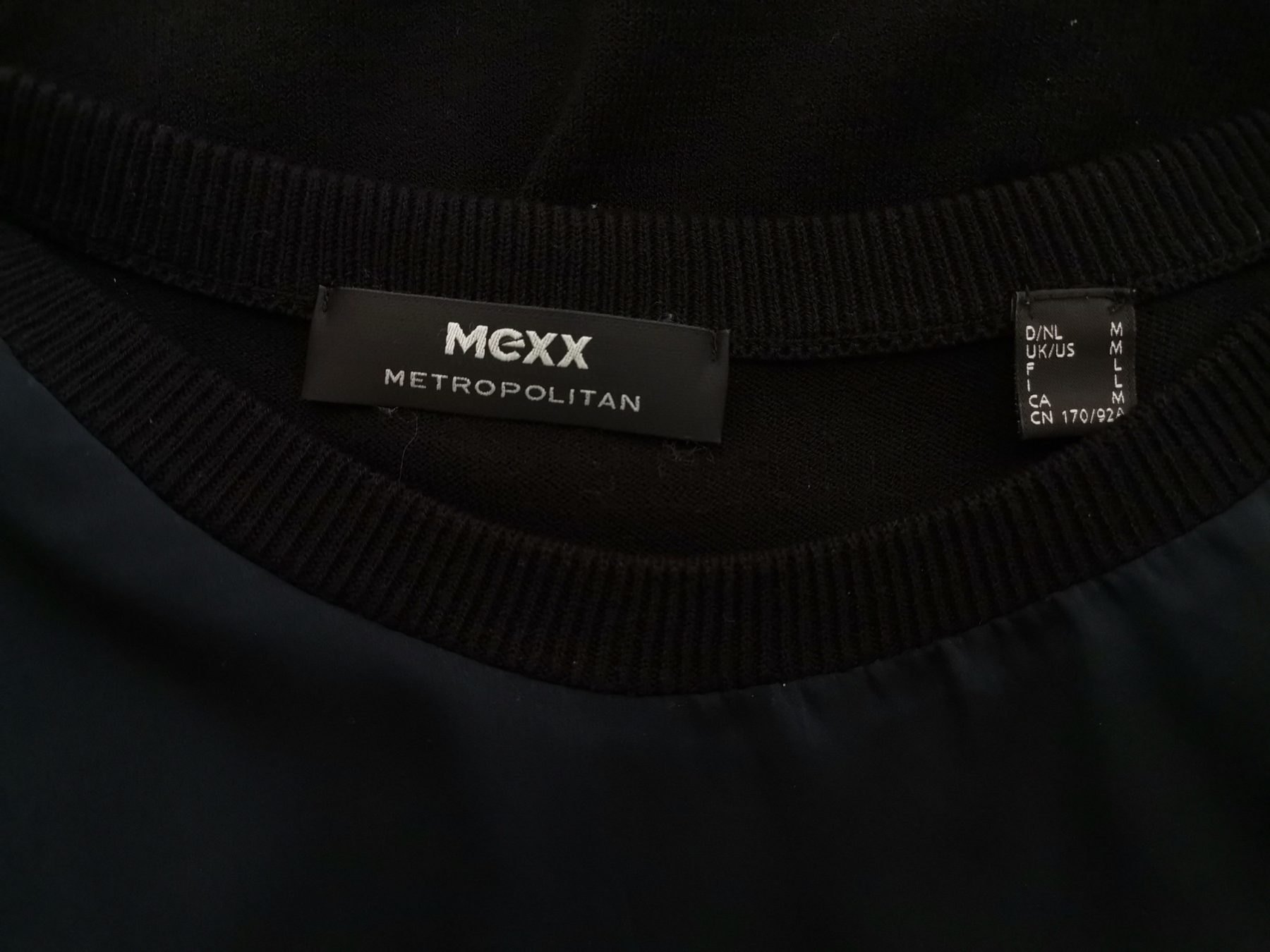 Mexx Stl M Färg Svart Rund urringning Blus Ärmlös