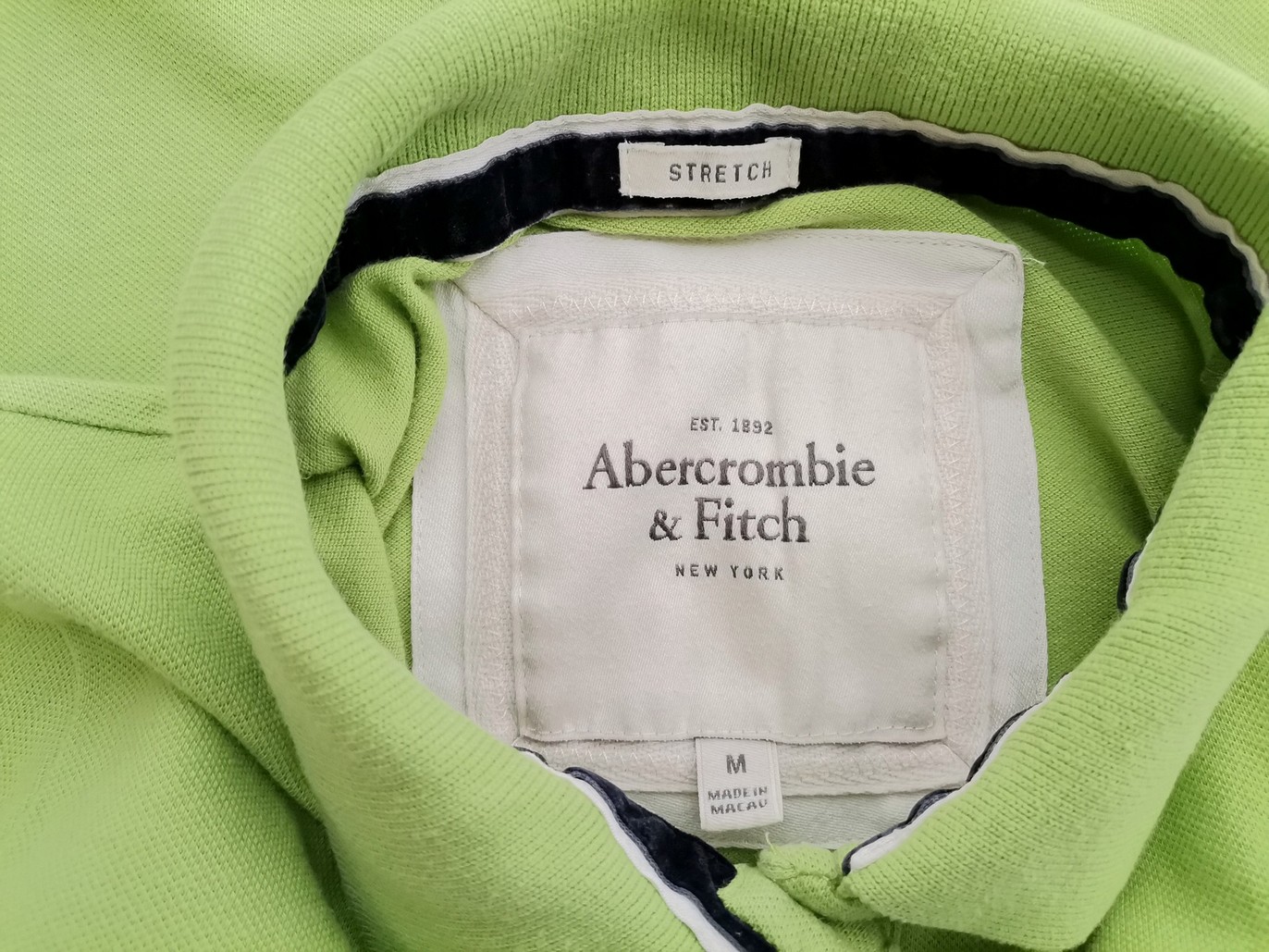 ABERCROMBIE & FITCH Stl M Färg Grön Krage Pikétröja Kortärmad Material Bomull