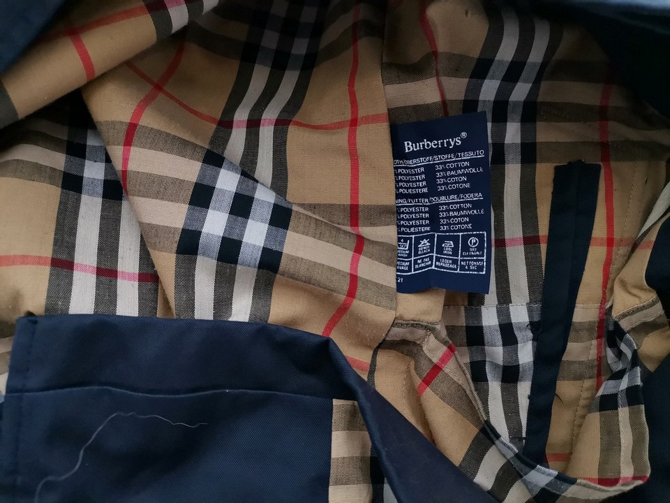 BURBERRY Stl L Färg Marinblå Herr Jacka Långärmad